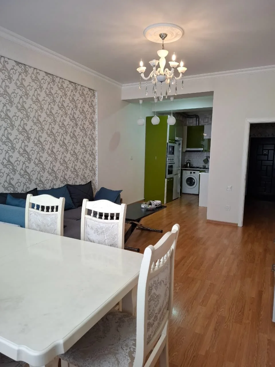 Kirayə 2 otaqlı Mənzil 70 m² Nizami r.