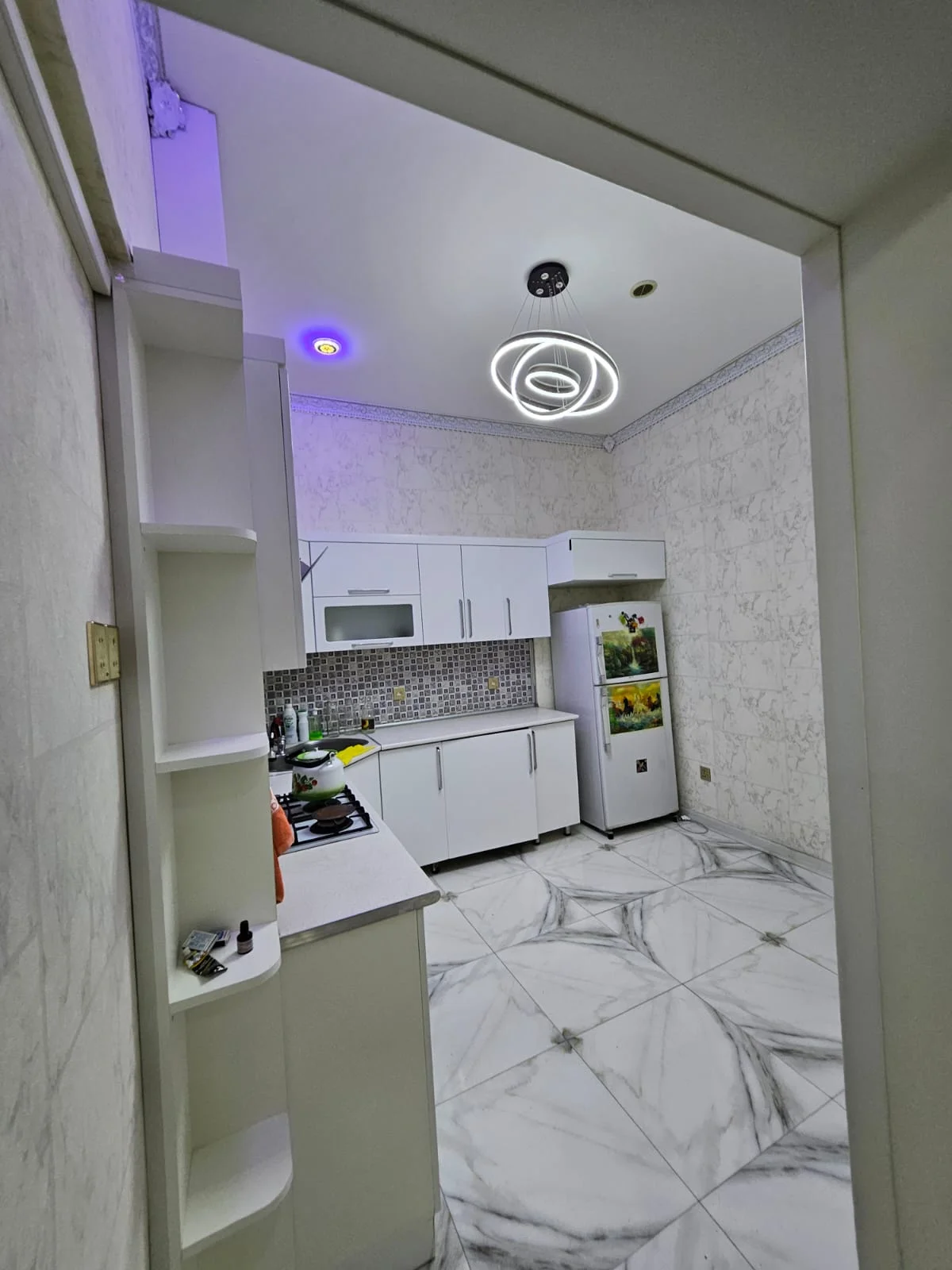 Kirayə 4 otaqlı Ofis 135 m² Nərimanov r.