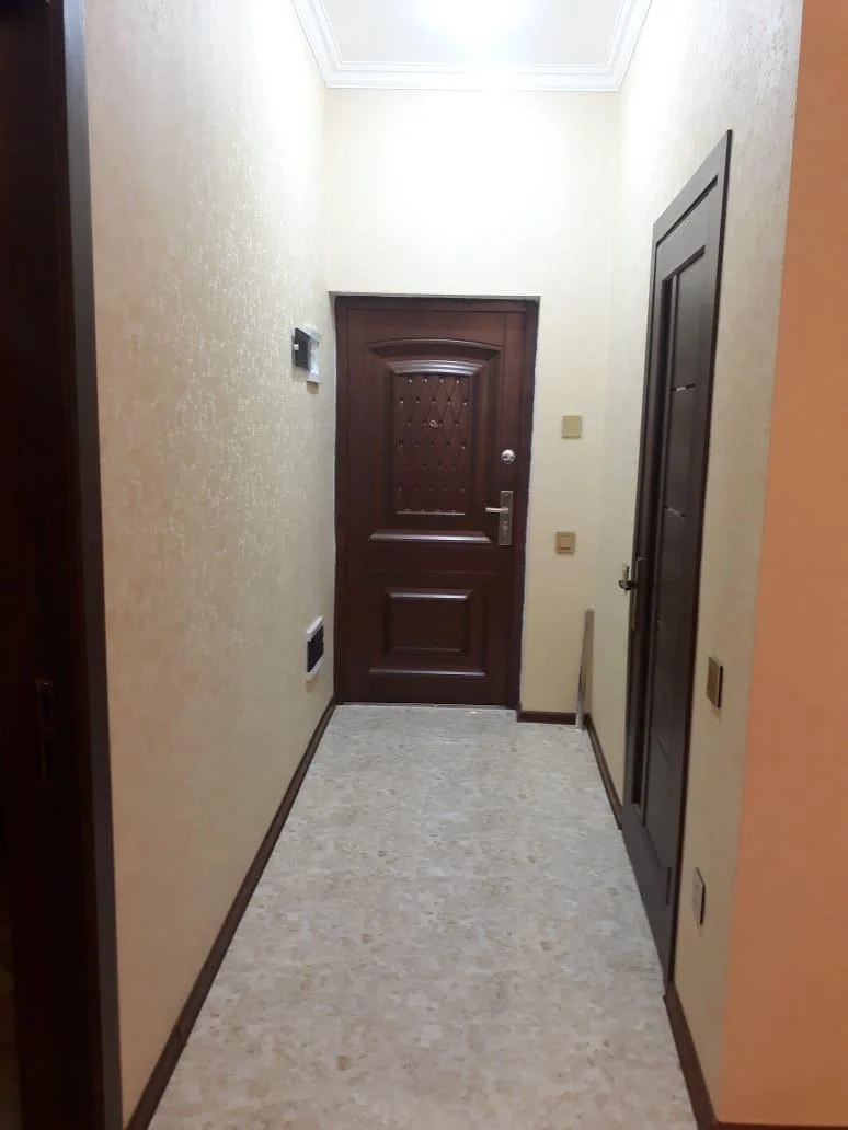 Kirayə 2 otaqlı Mənzil 70 m² Nərimanov r. Gənclik m. – şəkil 12