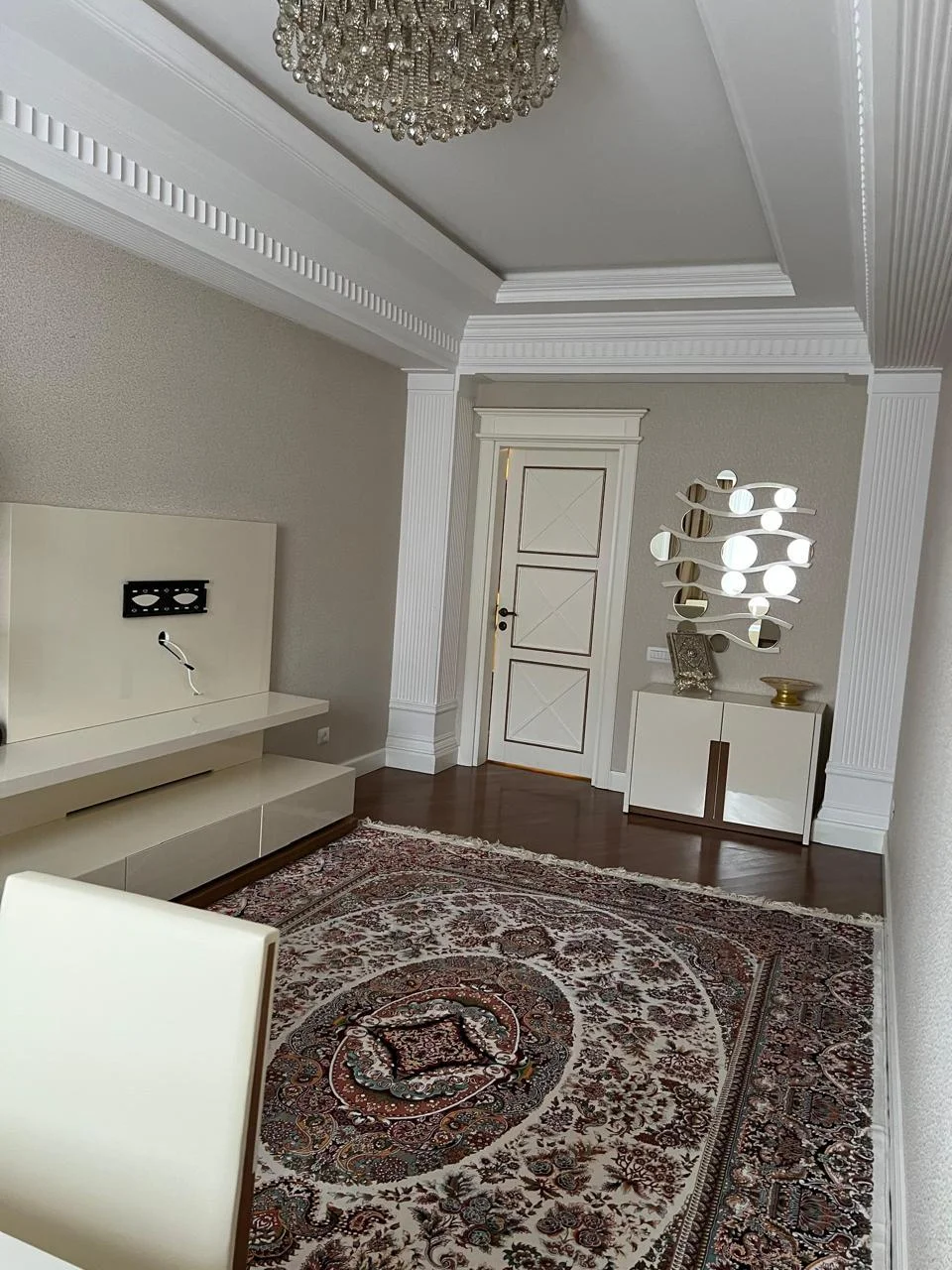 Kirayə 4 otaqlı Mənzil 175 m² Səbail r.