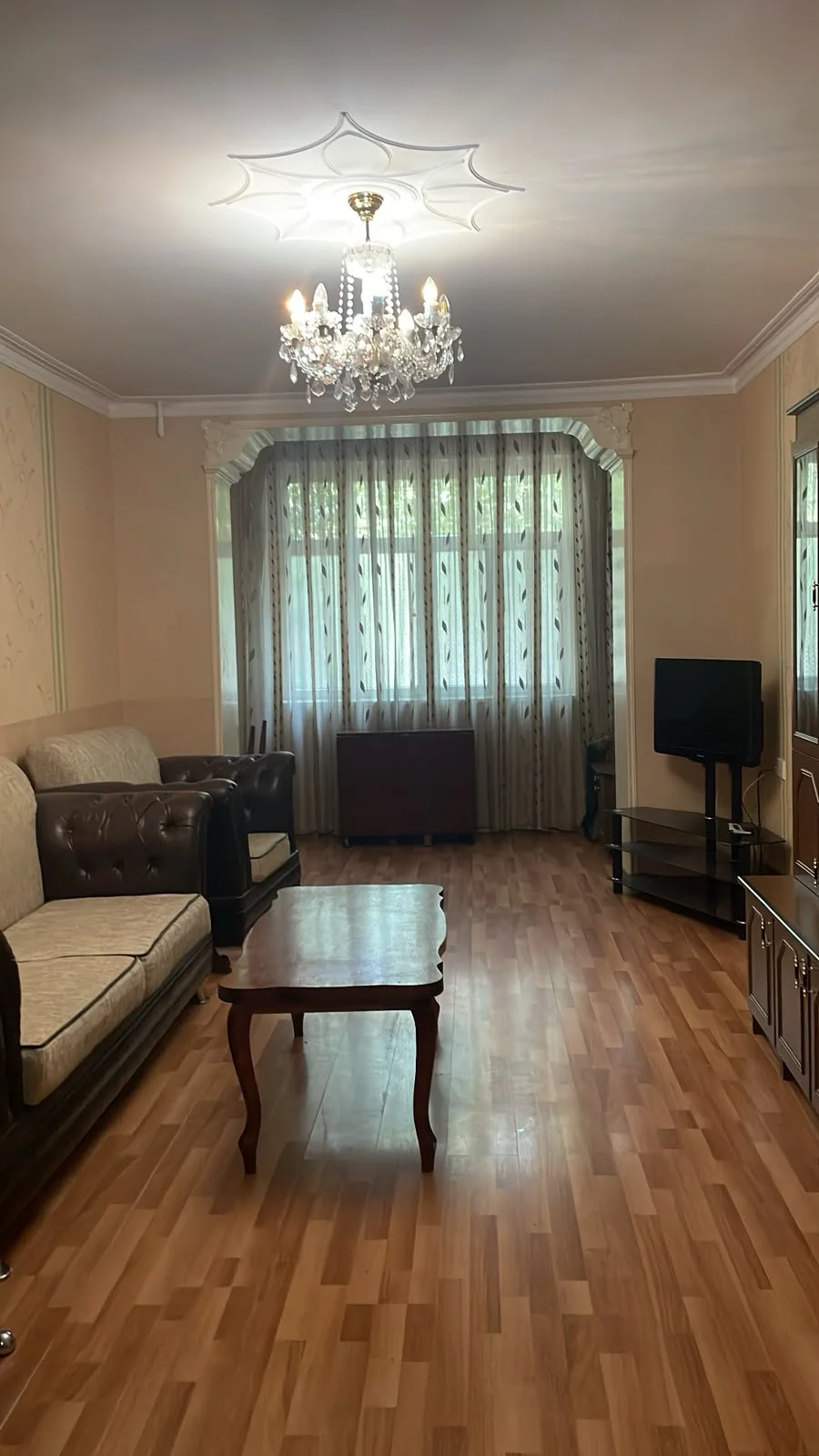 Kirayə 3 otaqlı Mənzil 90 m² Yasamal r.