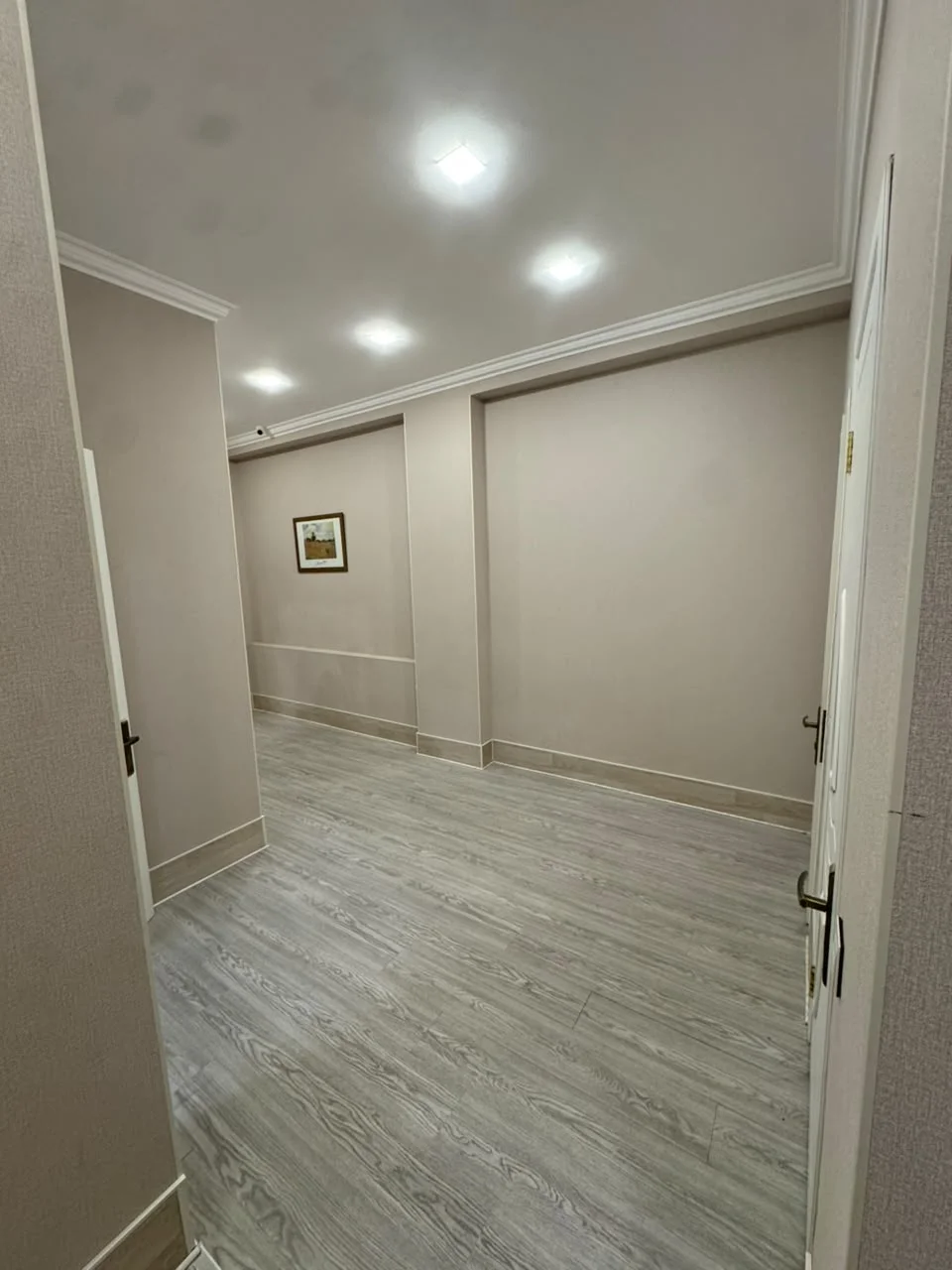 Kirayə 3 otaqlı Ofis 100 m² Nərimanov r.