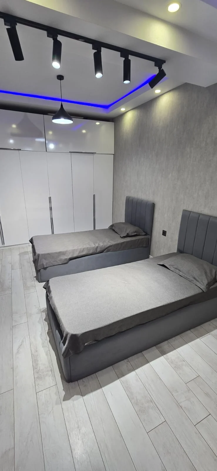 Kirayə 3 otaqlı Mənzil 150 m² Nərimanov r.