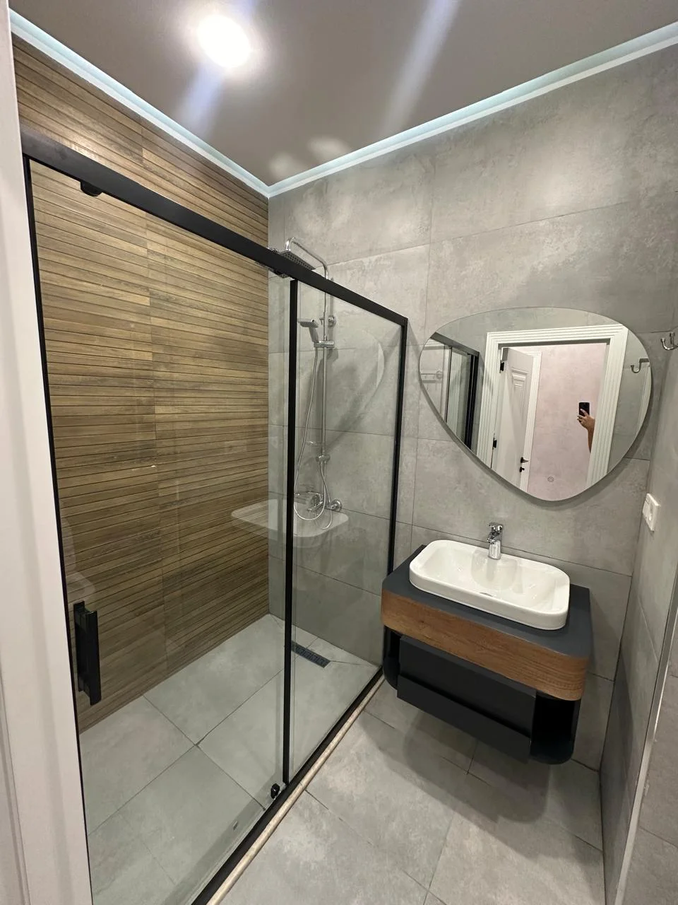 Kirayə 2 otaqlı Mənzil 93 m² Xətai r.