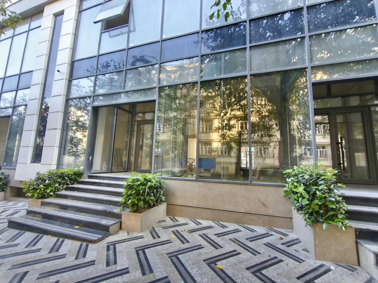Kirayə Obyekt 180 m² Nəsimi r. Nizami m. – şəkil 1