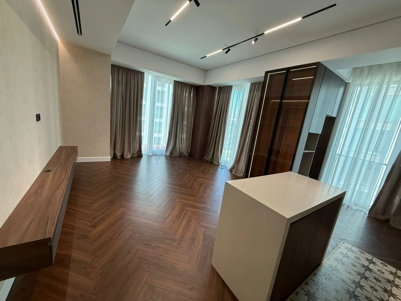 Продаётся 3-комнатная Квартира 105 m² Yasamal р-н Elmlər Akademiyası м. – şəkil 5