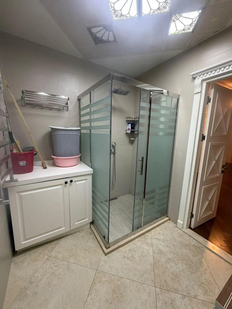 Kirayə 4 otaqlı Mənzil 200 m² Xətai r. Şah İsmayıl Xətai m. – şəkil 17