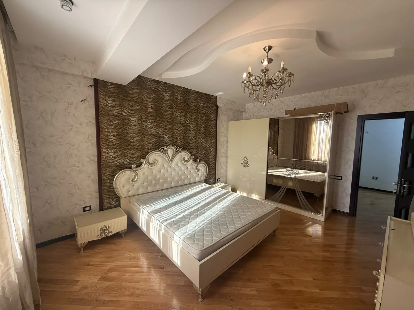 Kirayə 3 otaqlı Mənzil 130 m² Nərimanov r. Nərimanov m. – şəkil 8