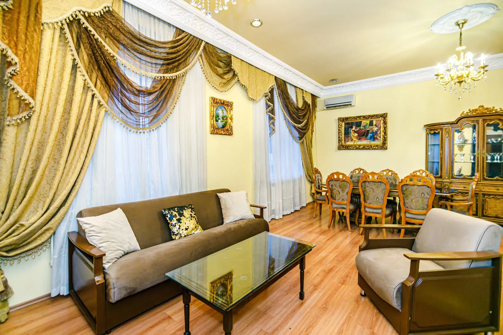 For rent 4-room Apartment 180 m² Nəsimi dist. 28 May metro – şəkil 1