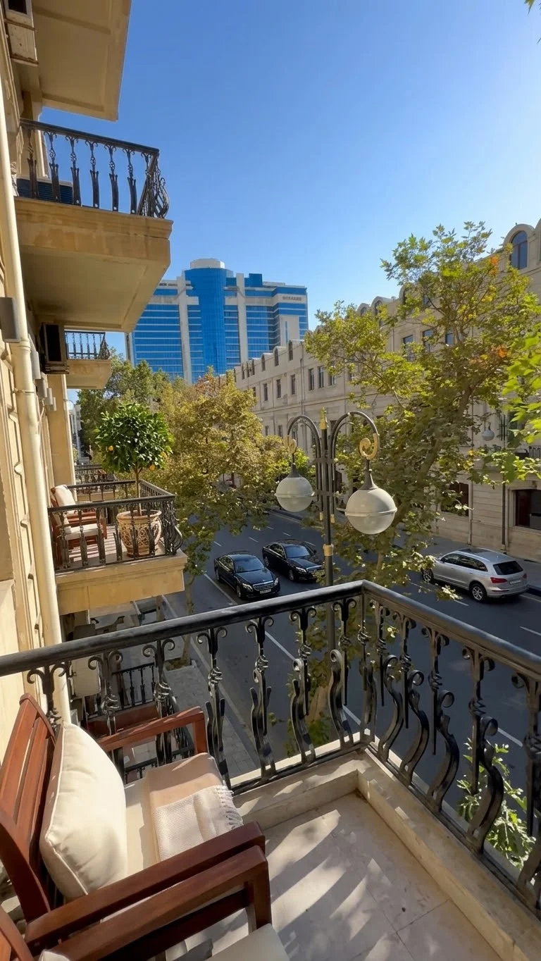 Kirayə 2 otaqlı Mənzil 80 m² Səbail r. Sahil m. – şəkil 5
