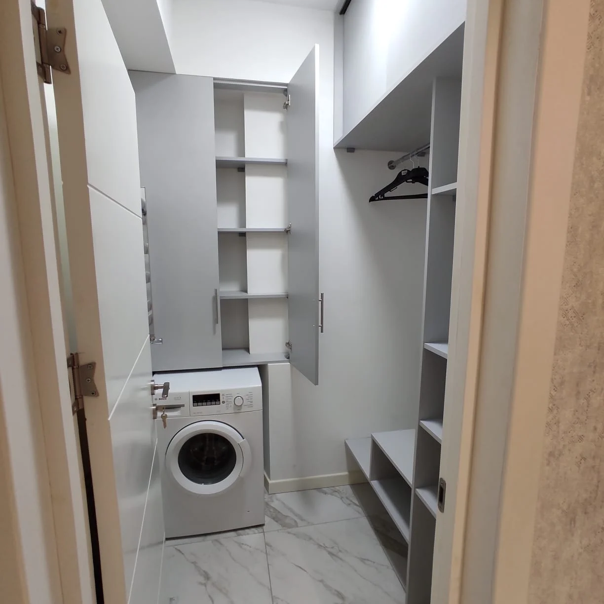 Kirayə 2 otaqlı Mənzil 85 m² Nəsimi r.