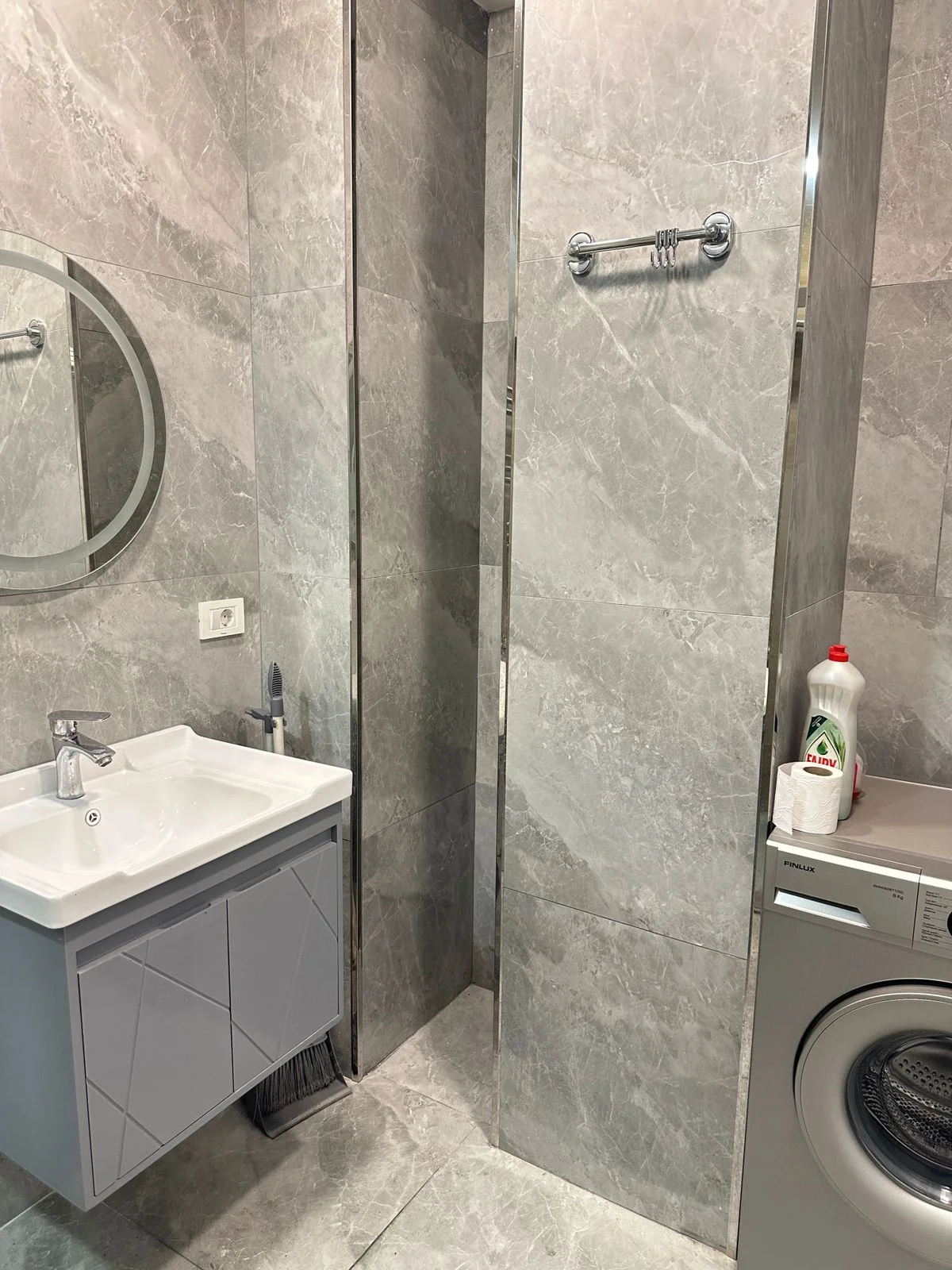 Kirayə 2 otaqlı Mənzil 77 m² Nərimanov r.