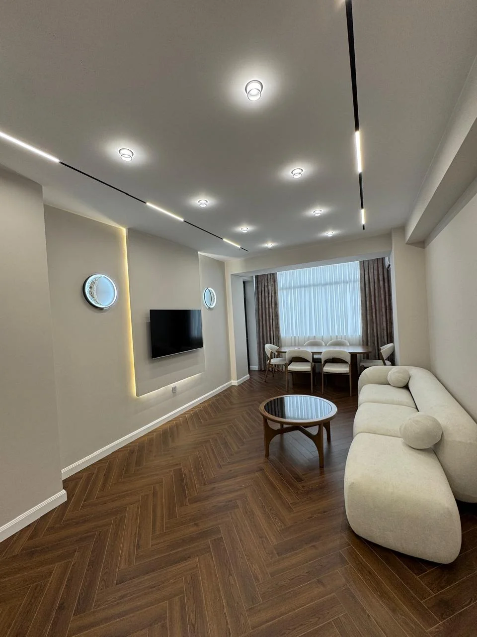 Kirayə 3 otaqlı Mənzil 110 m² Xətai r.