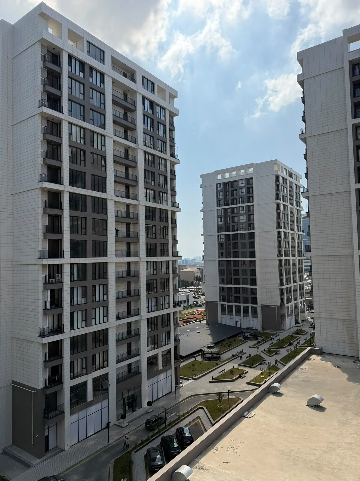 Kirayə 2 otaqlı Mənzil 80 m² Nizami r.