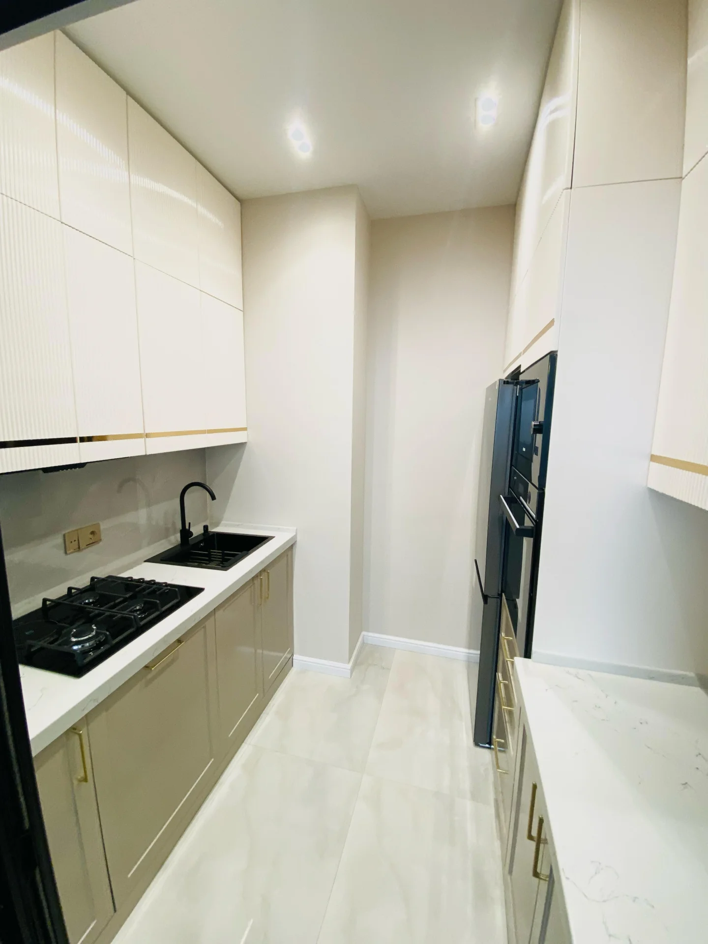 Kirayə 2 otaqlı Mənzil 77 m² Nərimanov r. Nərimanov m. – şəkil 11