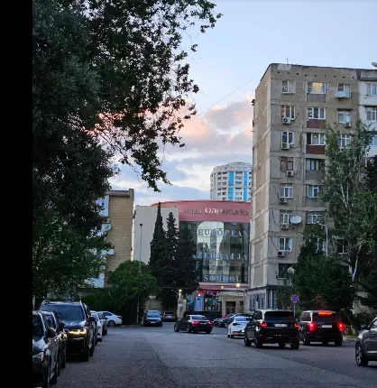 Продаётся 3-комнатная Квартира 75 m² Yasamal р-н Elmlər Akademiyası м. – şəkil 1