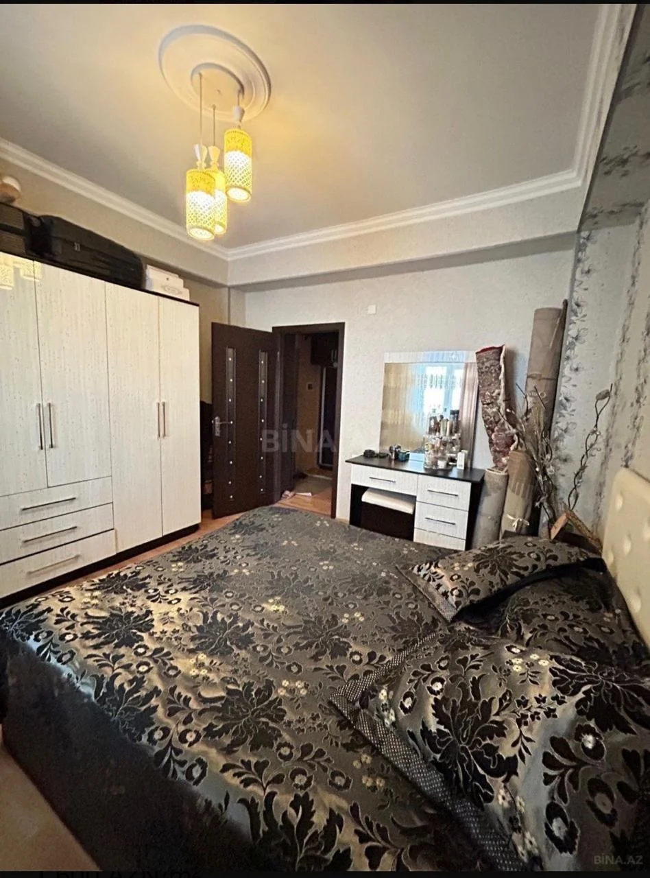Satılır 3 otaqlı Mənzil 74 m² Abşeron r.