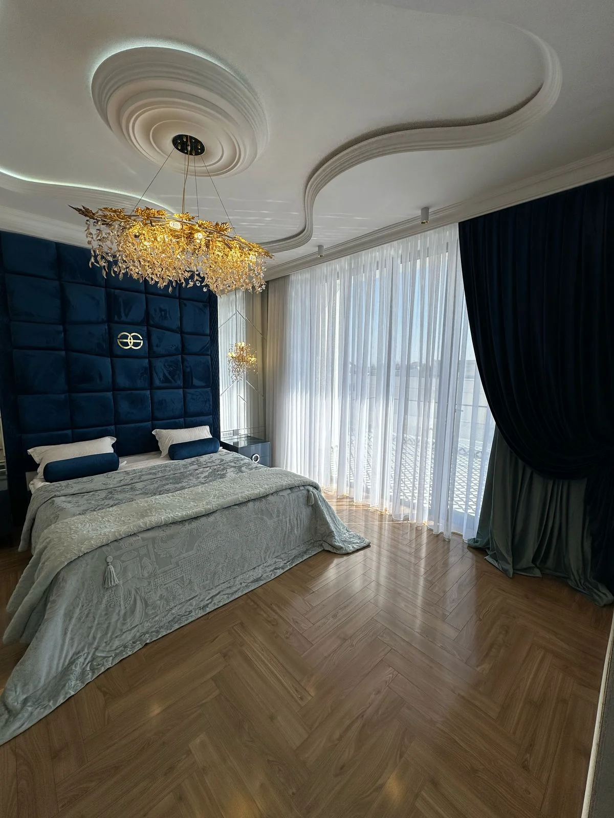 Kirayə 5 otaqlı Həyət evi / Bağ evi 240 m² Xəzər r.