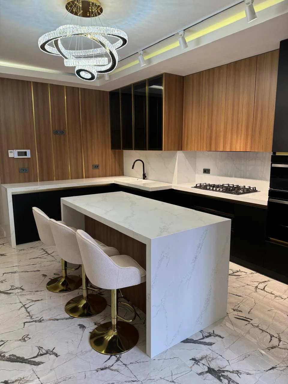 Kirayə 3 otaqlı Mənzil 140 m² Xətai r. – şəkil 5