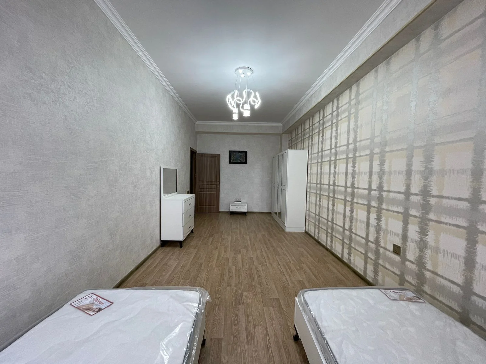 Kirayə 3 otaqlı Mənzil 120 m² Nəsimi r.