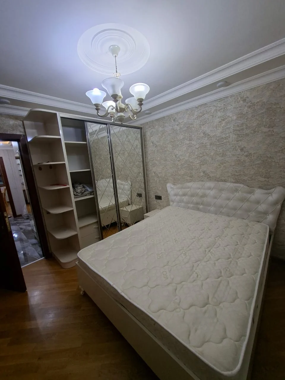 Kirayə 2 otaqlı Mənzil 70 m² Xətai r. Əhmədli m. – şəkil 6