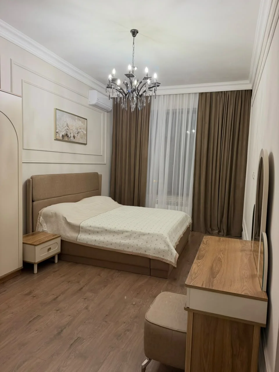 Kirayə 3 otaqlı Mənzil 136 m² Nəsimi r. 28 May m. – şəkil 6