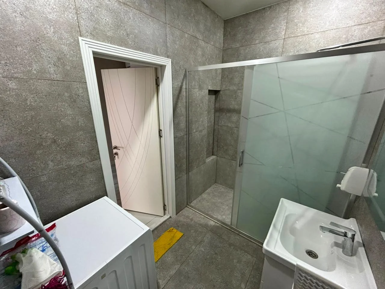 Kirayə 2 otaqlı Mənzil 64 m² Yasamal r. Elmlər Akademiyası m. – şəkil 13