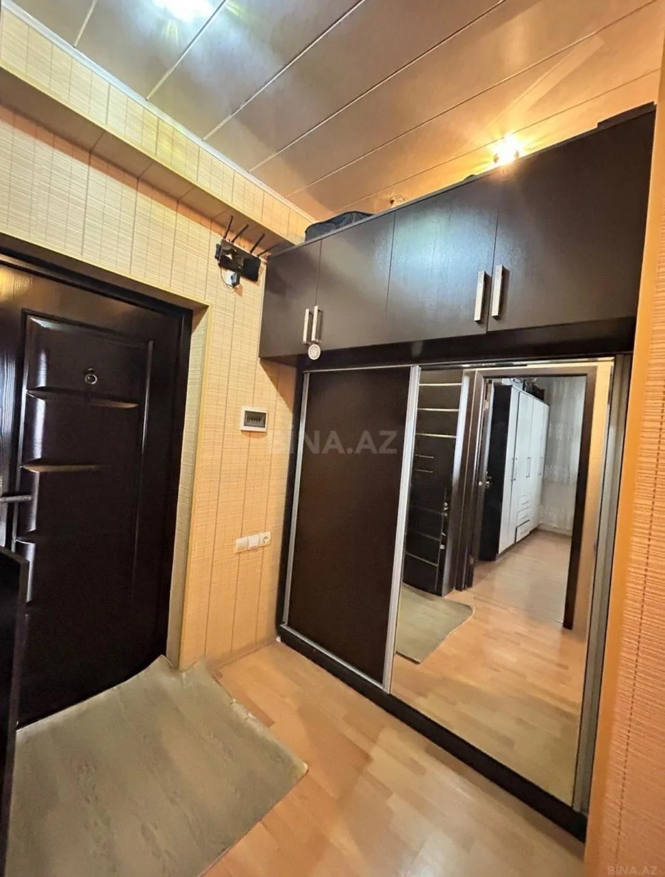 Satılır 3 otaqlı Mənzil 74 m² Abşeron r.