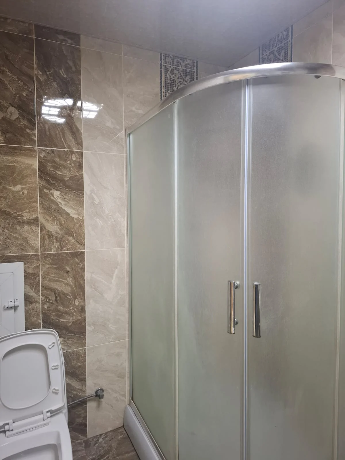 Kirayə 3 otaqlı Mənzil 85 m² Xətai r.