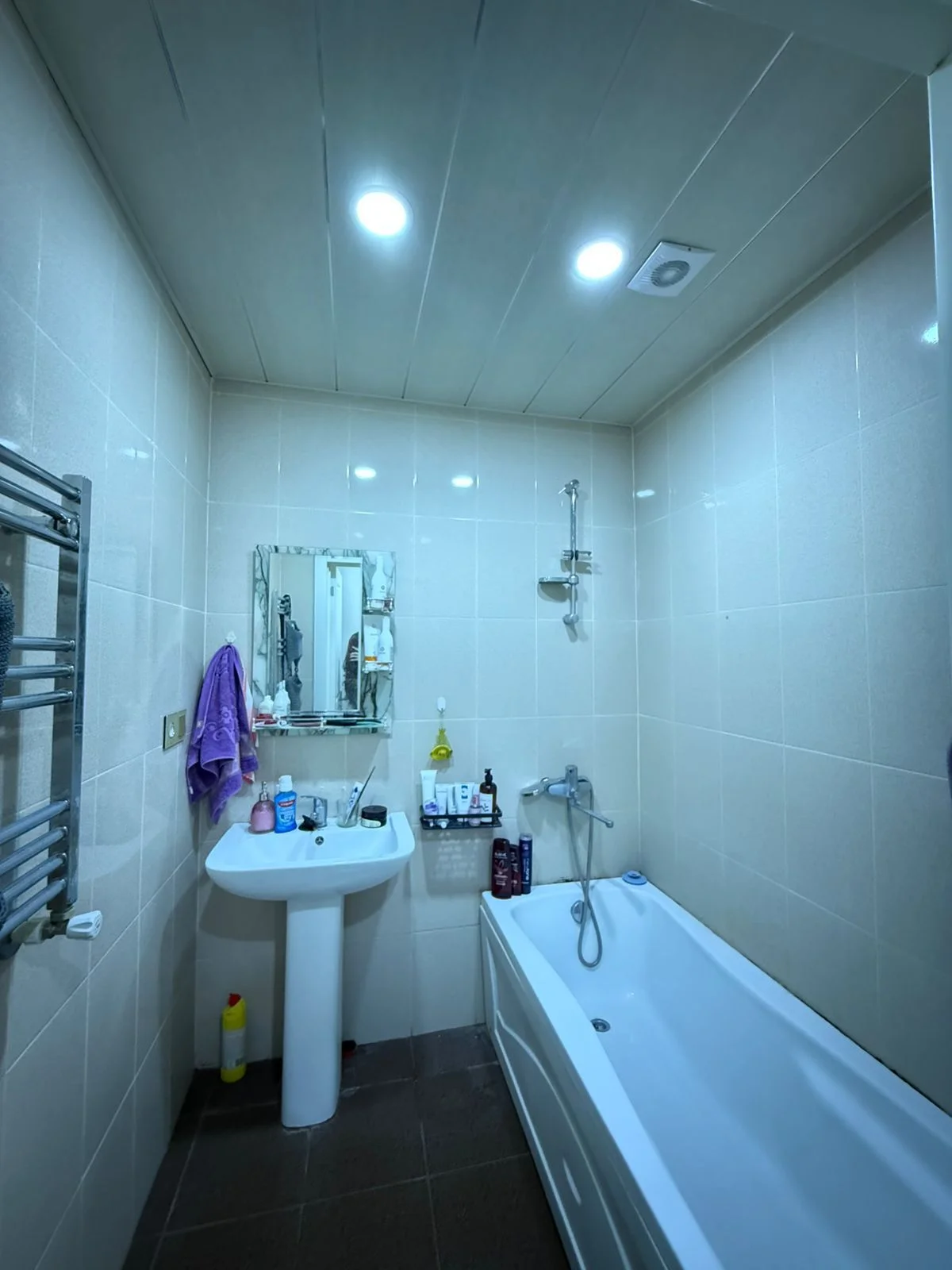 Kirayə 3 otaqlı Mənzil 85 m² Yasamal r. – şəkil 12