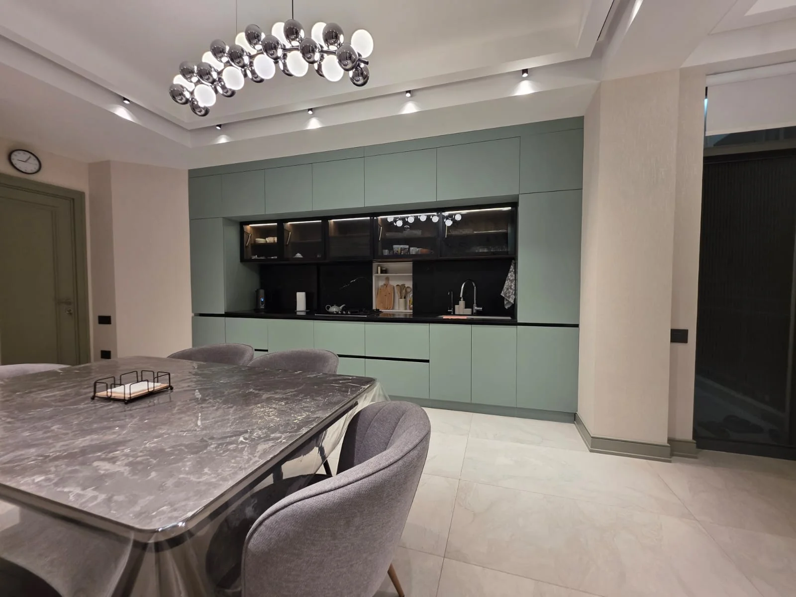 Satılır 3 otaqlı Mənzil 142 m² Nərimanov r.