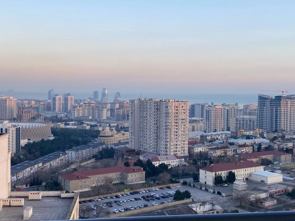 Kirayə 2 otaqlı Mənzil 110 m² Nəsimi r. – şəkil 13