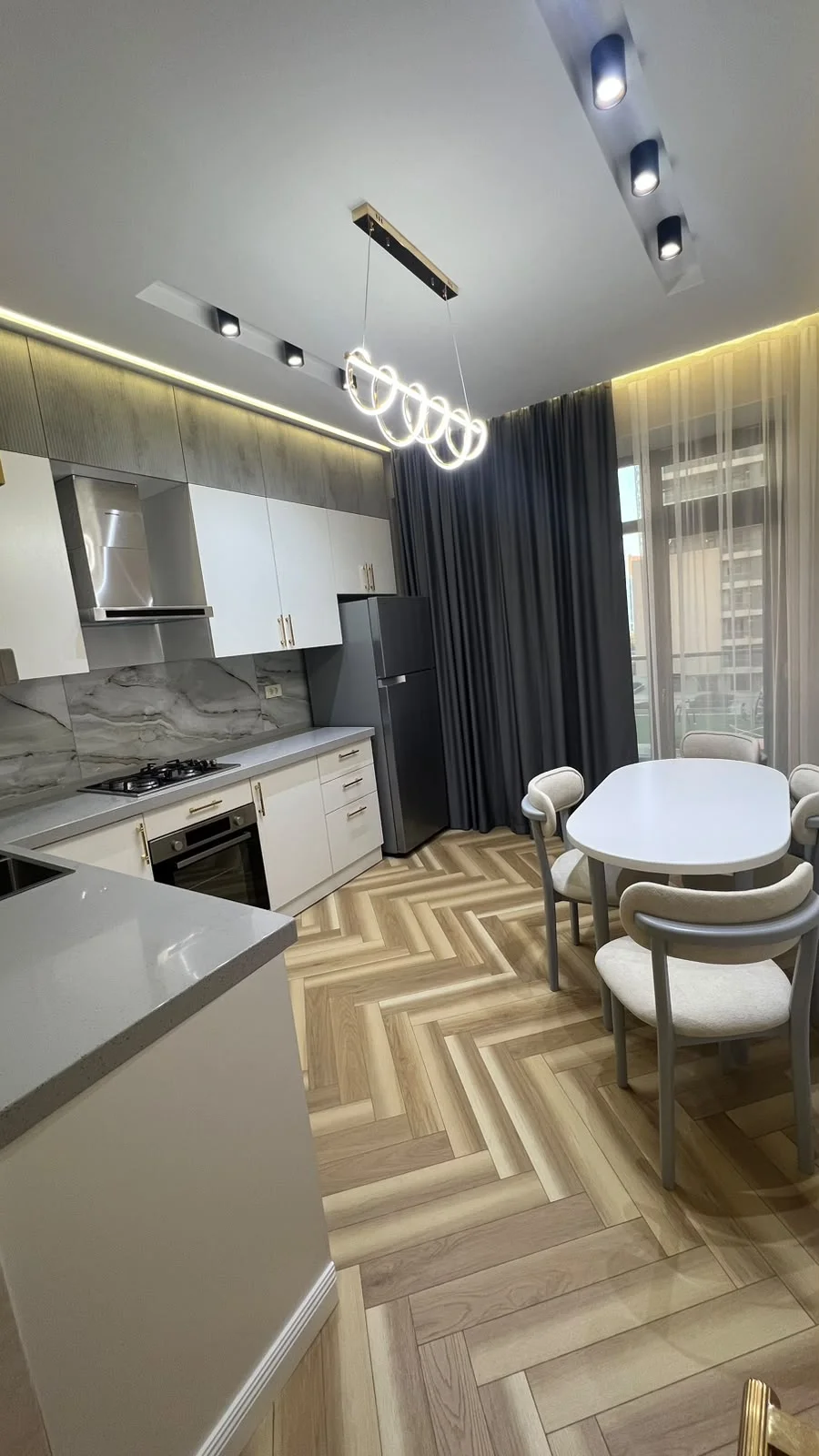 Kirayə 3 otaqlı Mənzil 146 m² Nəsimi r. 8 Noyabr m. – şəkil 16