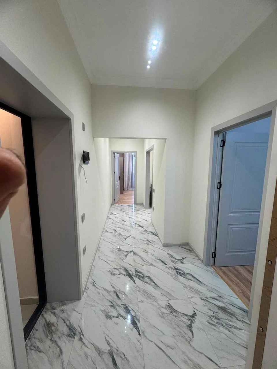 Kirayə 2 otaqlı Mənzil 70 m² Nəsimi r.