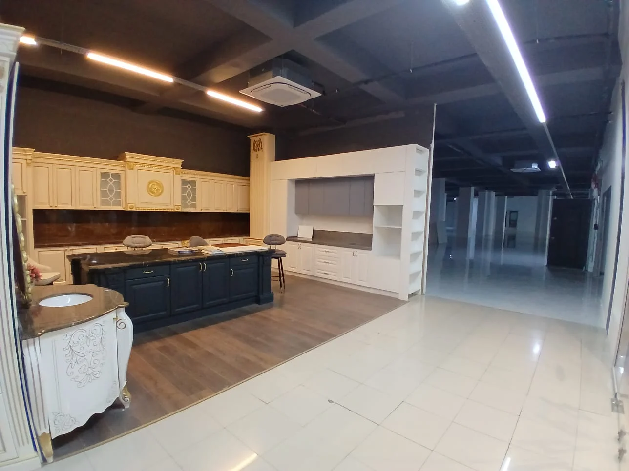 Аренда Коммерческий объект 1100 m² Nəsimi р-н 28 May м. – şəkil 2