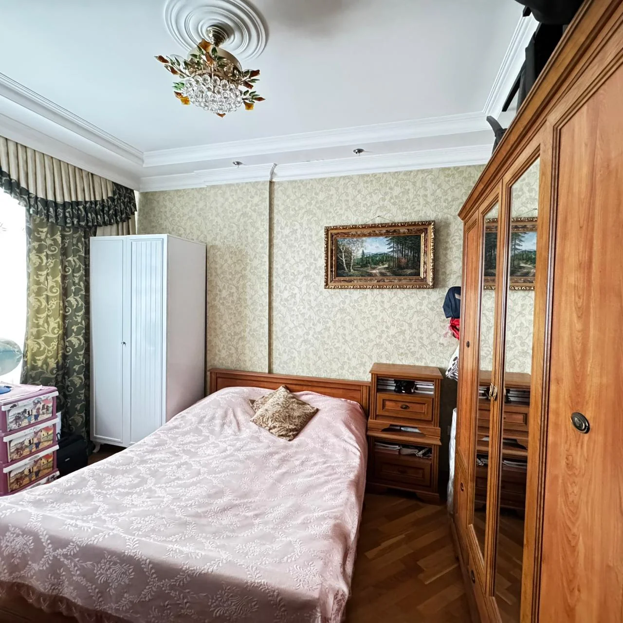 Nerimanovda 3 otaqlı mənzil