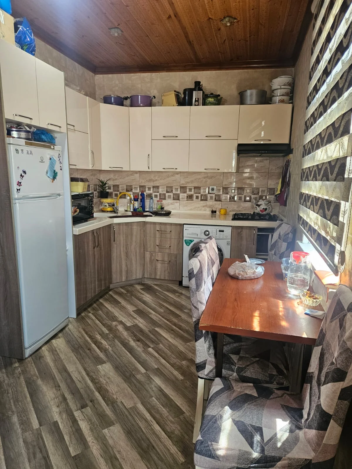 Satılır 4 otaqlı Həyət evi / Bağ evi 140 m² Suraxanı r.