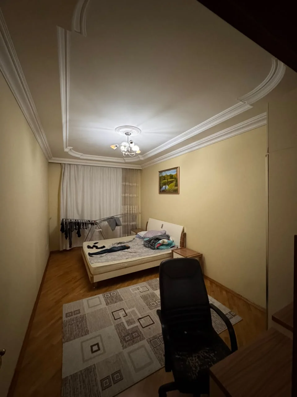 Kirayə 3 otaqlı Mənzil 140 m² Nəsimi r.