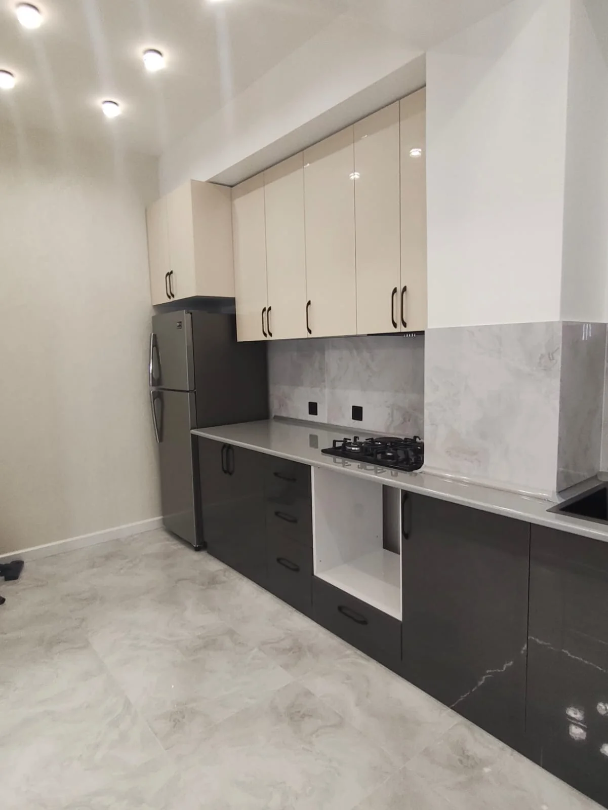 Kirayə 2 otaqlı Mənzil 60 m² Nəsimi r. 28 May m. – şəkil 11