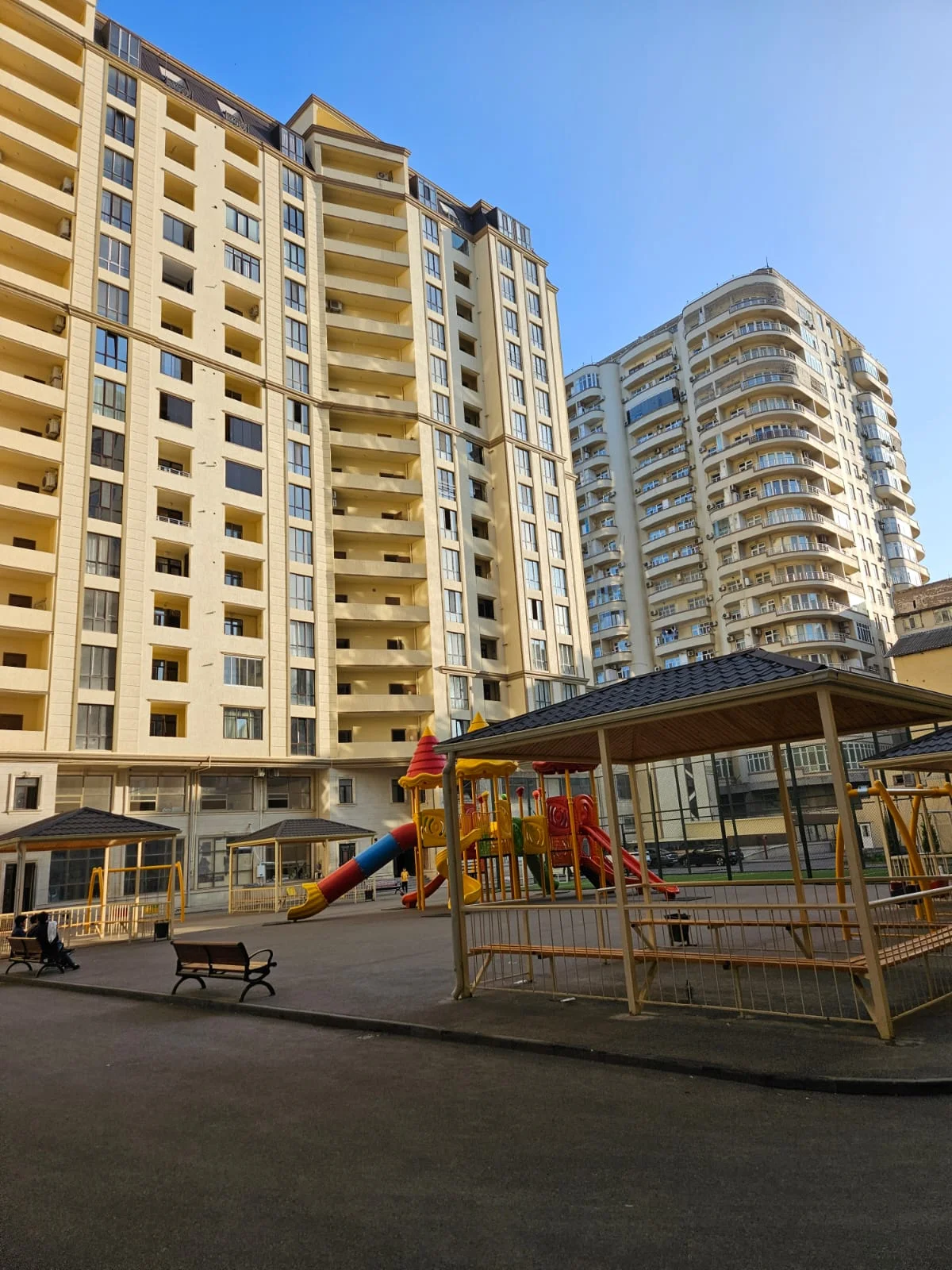 Kirayə 3 otaqlı Mənzil 130 m² Nərimanov r. – şəkil 19