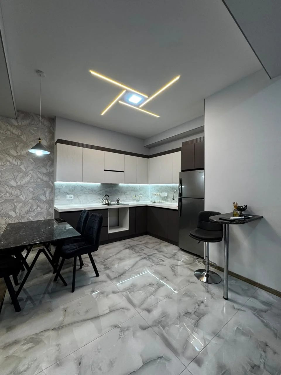 Kirayə 2 otaqlı Mənzil 65 m² Xətai r. Ağ şəhər q. – şəkil 7