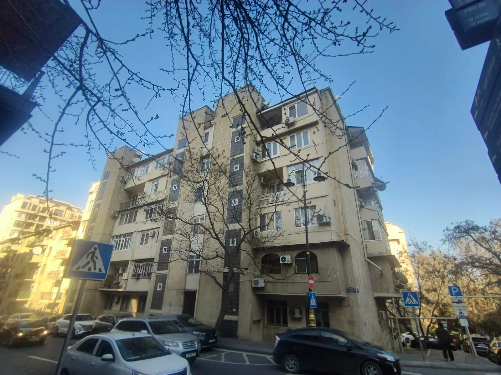 Satılır 3 otaqlı Mənzil 60 m² Səbail r. İçərişəhər m. – şəkil 18