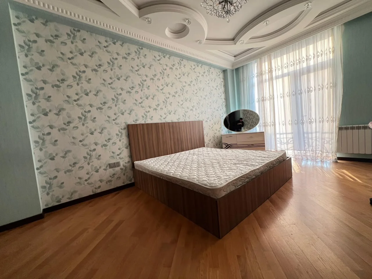 Kirayə 2 otaqlı Mənzil 110 m² Xətai r. Ağ şəhər q. – şəkil 3