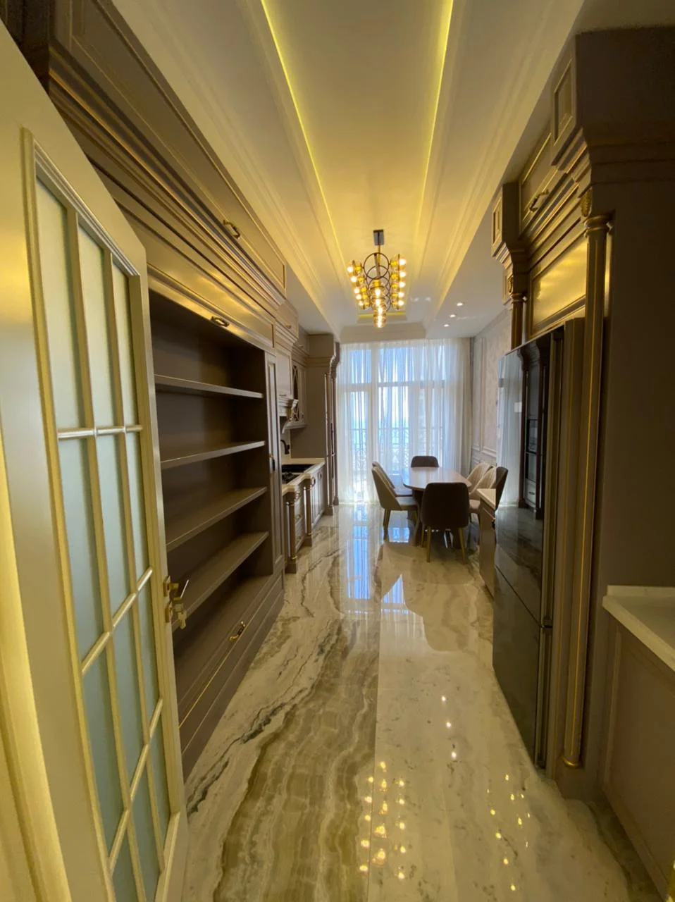 Kirayə 3 otaqlı Mənzil 180 m² Nəsimi r. – şəkil 10