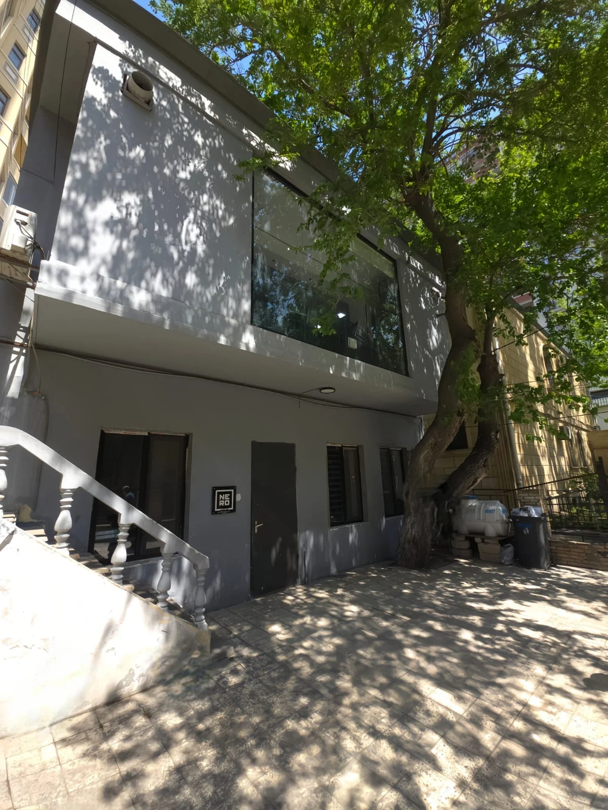 Kirayə 7 otaqlı Ofis 160 m² Nərimanov r. – şəkil 1