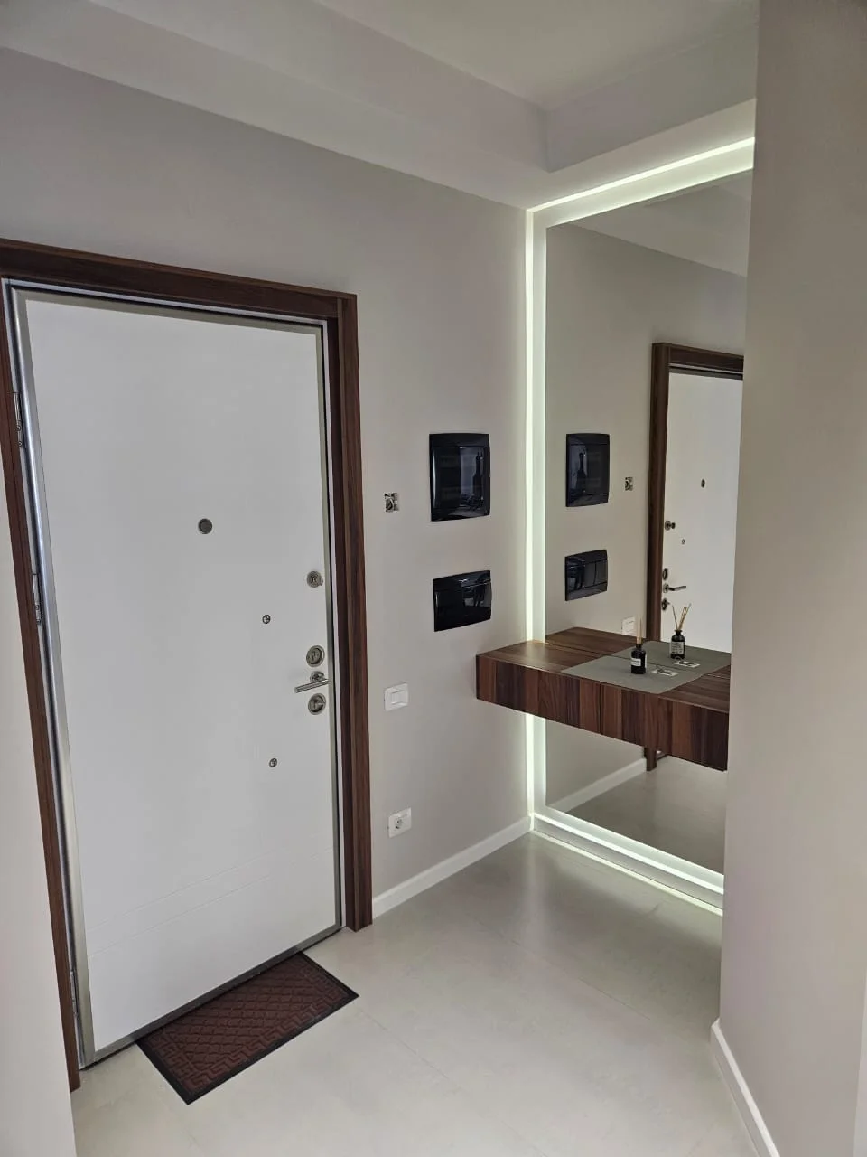 Kirayə 2 otaqlı Mənzil 65 m² Xətai r.