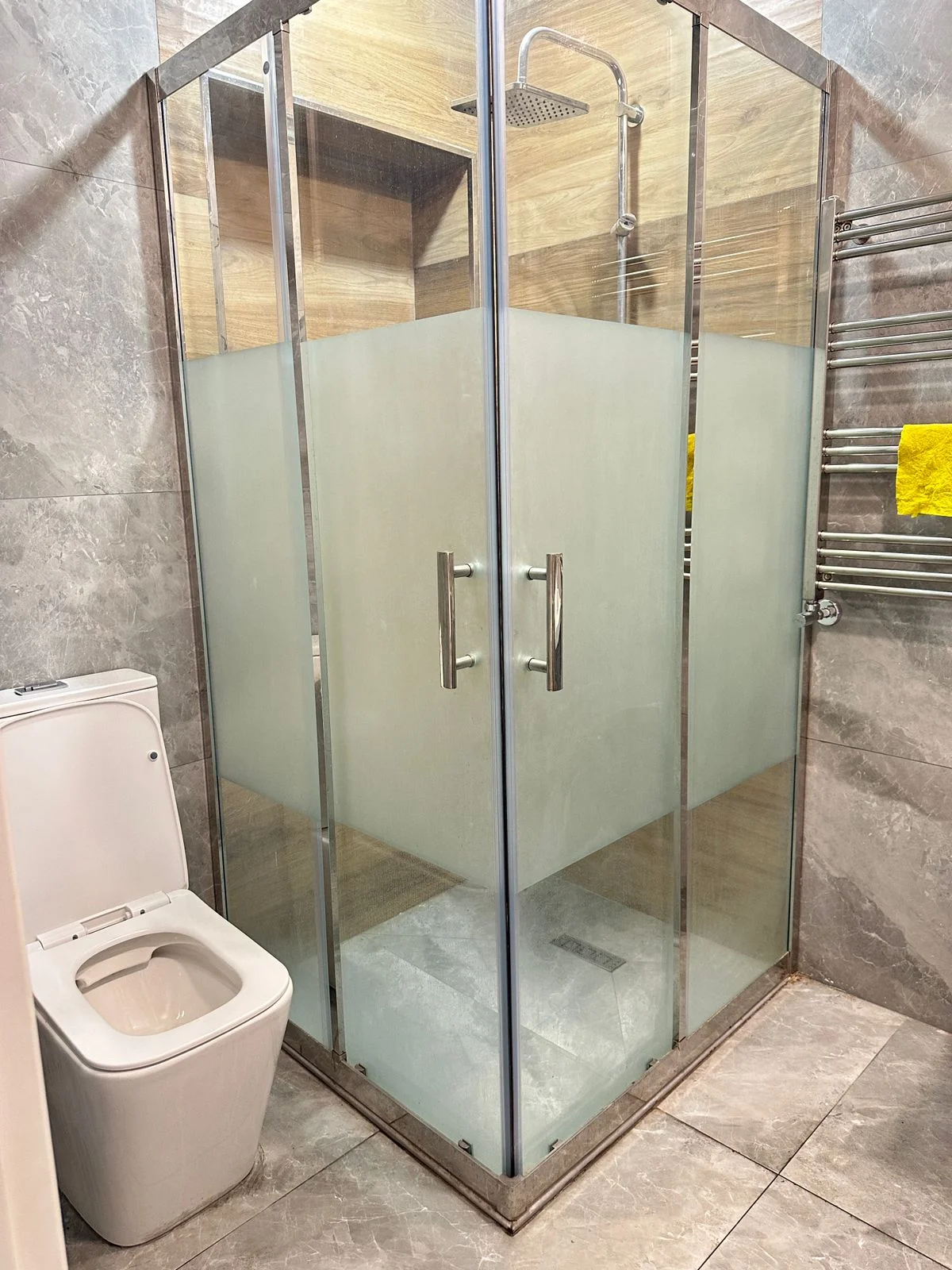 Kirayə 2 otaqlı Mənzil 77 m² Nərimanov r.