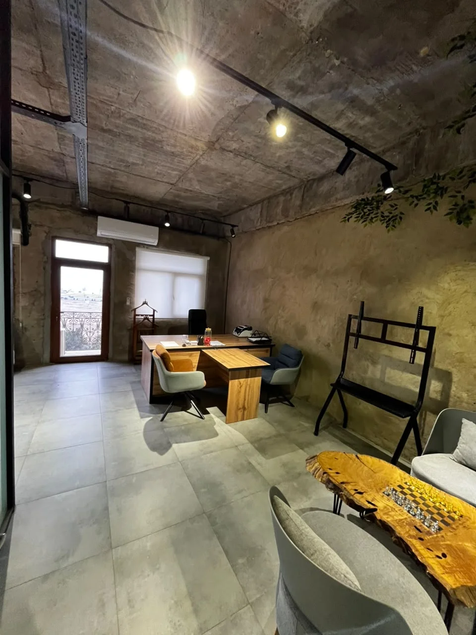 Kirayə 3 otaqlı Ofis 110 m² Xətai r.