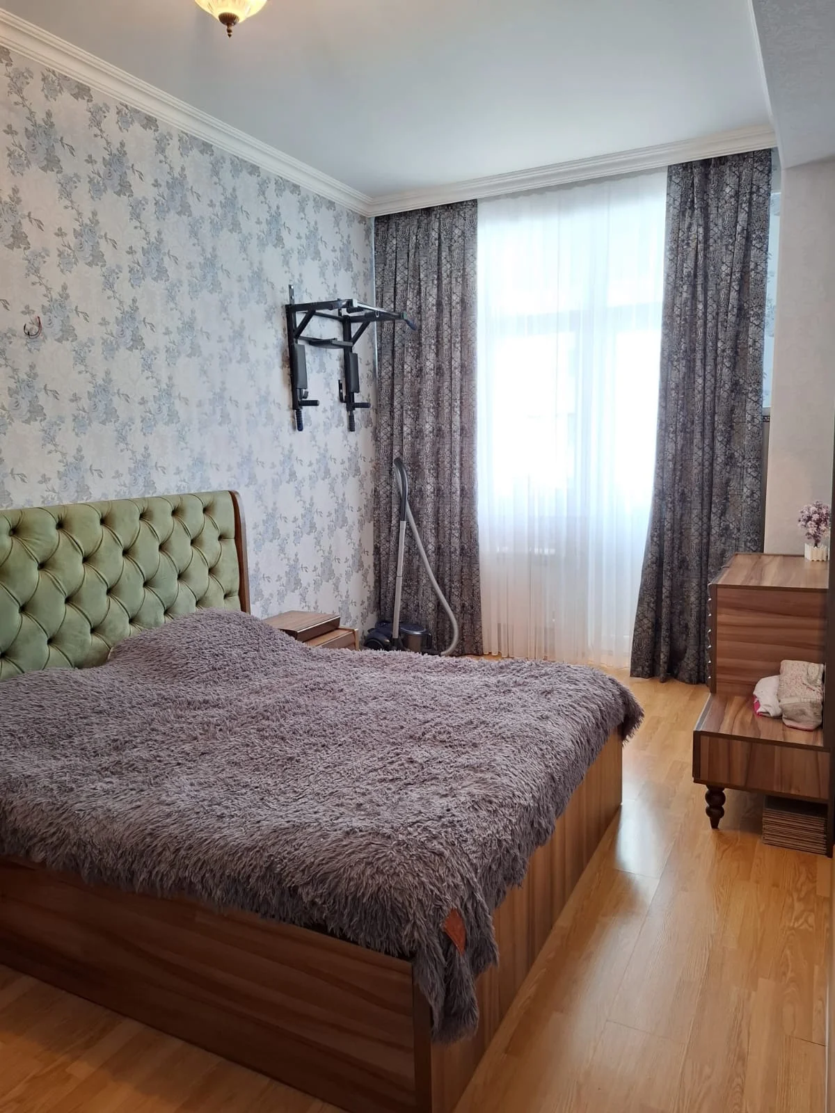 Kirayə 2 otaqlı Mənzil 70 m² Nizami r.