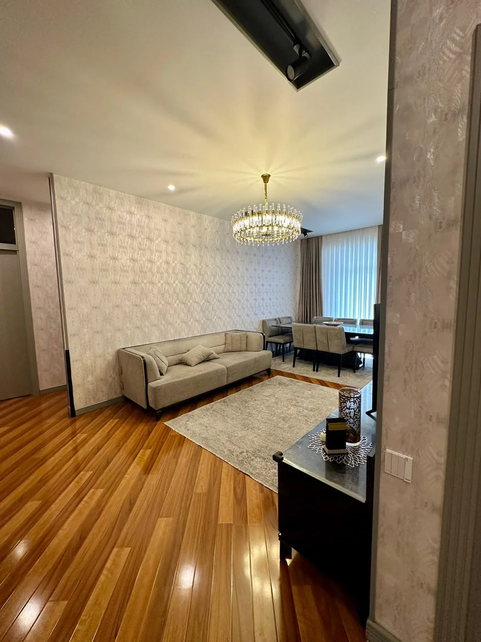 Satılır 3 otaqlı Mənzil 107 m² Yasamal r. Nizami m. – şəkil 4
